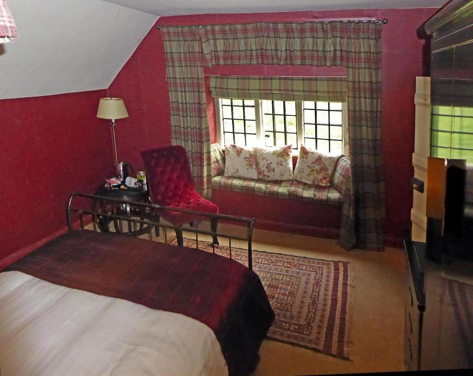 Hambro Arms Hotel Milton Abbas Værelse billede